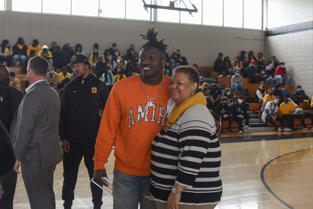 aj-brown-starkville-tennessee-titans00025